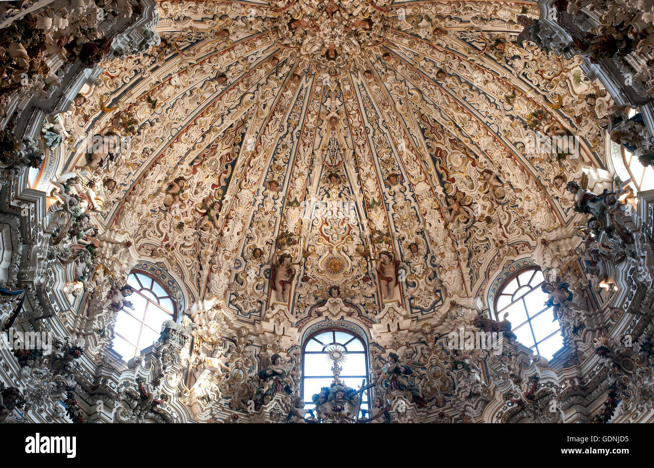 Parroquia de San Mateo, la capilla del Sagrario, del siglo XVIII, Lucena, provincia de Córdoba, región de Andalucía, España, Europa Foto de stock