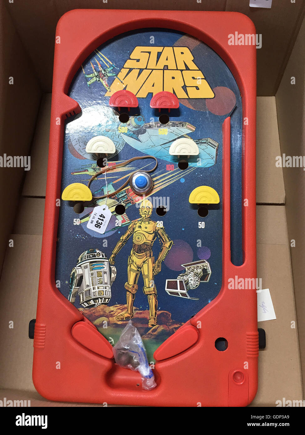 Una de las figuras de Star Wars que es parte de una gran colección privada de 700 elementos que se espera para traer alrededor de £500.000 cuando van bajo el martillo en el Vectis subastas en Thornaby, de Teesside. Foto de stock