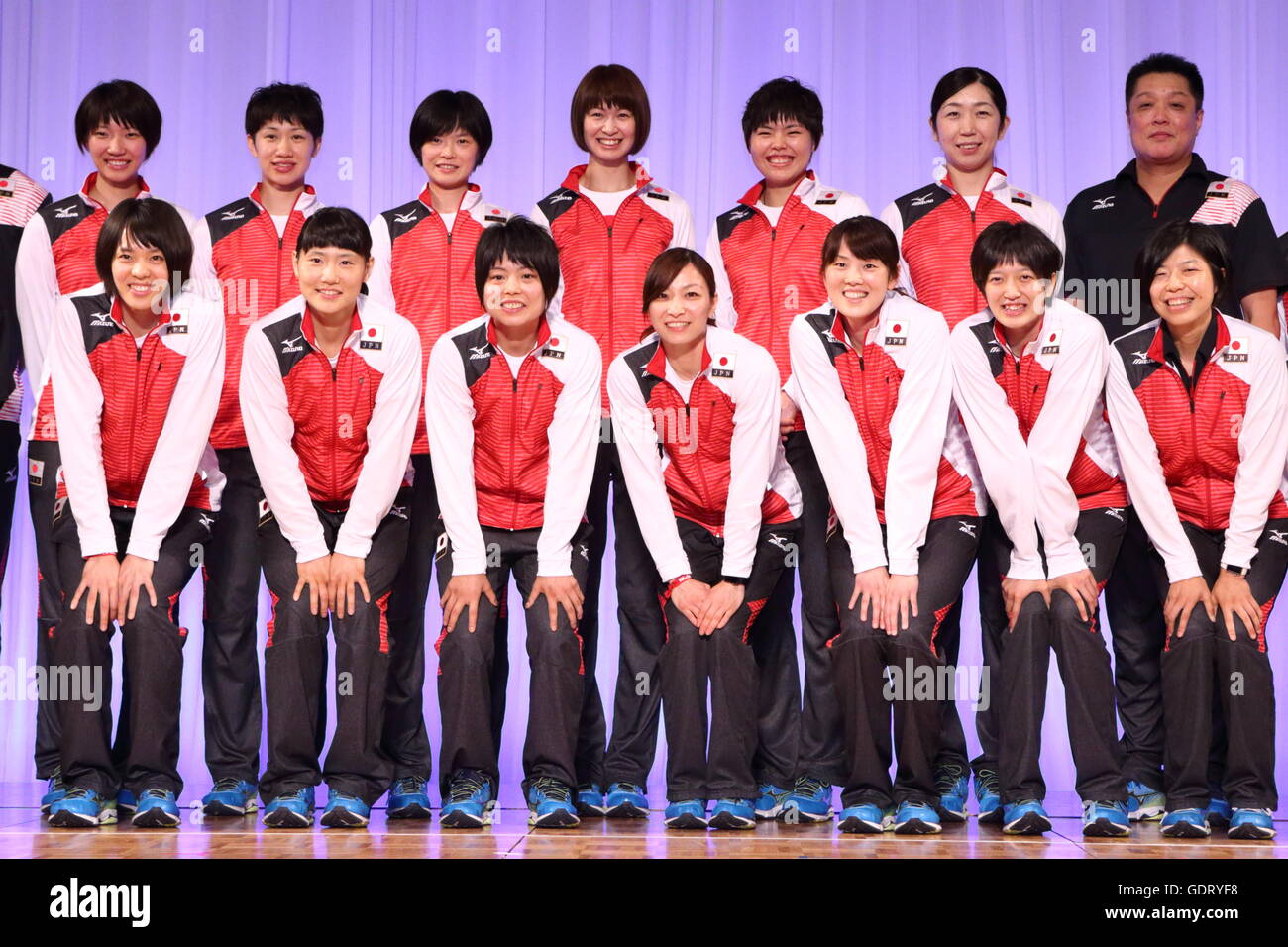 Tokio Japon Julio 16 Superior L R 石井優希 Yuki Ishii 長岡望悠 Miyu Nagaoka 宮下遥 Haruka Miyashita 木村沙織 Saori Kimura 島村春世 Haruyo Shimamura 荒木絵里香 Araki Erika 真鍋政義 監督 Masayoshi Manabe Jpn Inferior L R 迫田さおり Tokio Japon Julio 16 Superior L R 石井優希 Yuki Ishii 長岡望悠 Miyu Nagaoka 宮下遥 Haruka Miyashita 木村沙織 Saori Kimura 島村春世 Haruyo Shimamura 荒木絵里香 Araki Erika 真鍋政義 監督 Masayoshi Manabe Jpn Inferior L R 迫田さおり