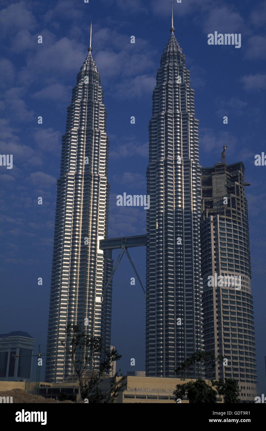 Las Petronas Twin Towers, en la ciudad de Kuala Lumpur, en Malasia en southeastasia. Foto de stock