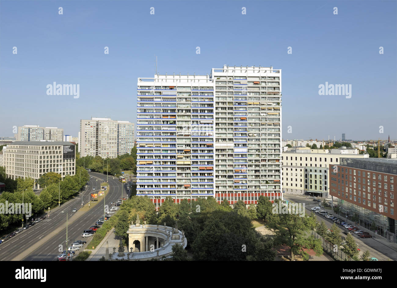 Los bloques de la torre en la Leipziger Strasse en Berlín - Mitte Foto de stock