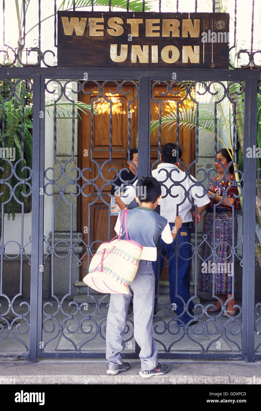Western Union Antigua Guatemala Fotograf as E Im genes De Alta