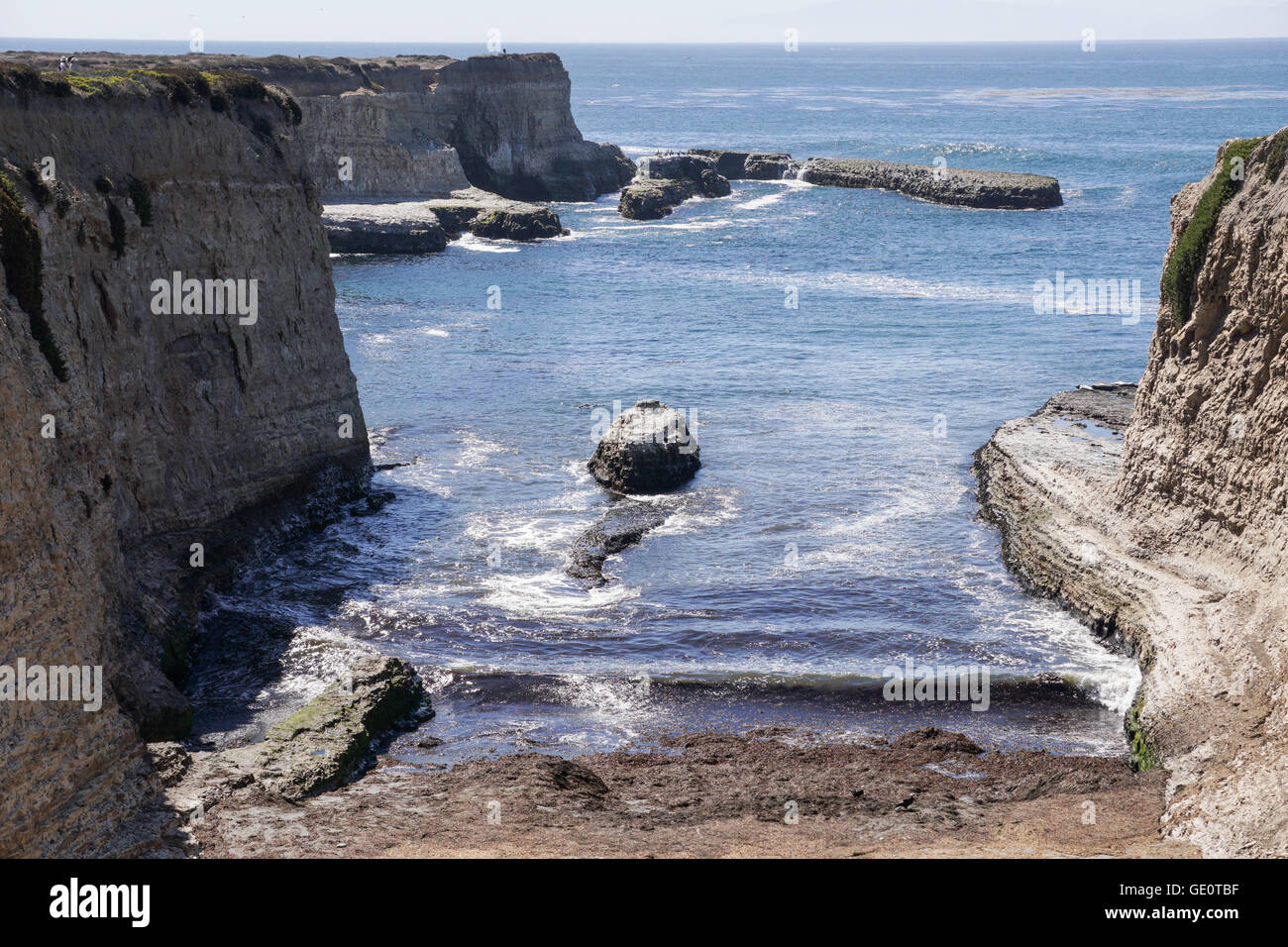 Escarpadas costas del Océano Pacífico, California Foto de stock