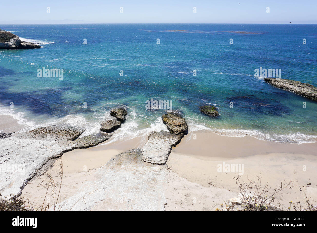 Escarpadas costas del Océano Pacífico, California Foto de stock