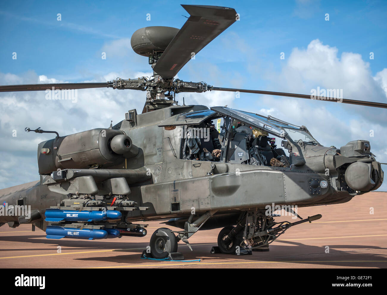 Helicóptero Apache AH-64 en el Royal International Air Tattoo, RAF Fairford Foto de stock
