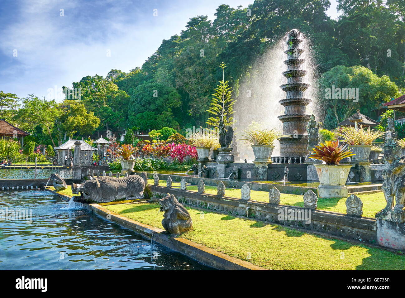 Bali, Indonesia -el palacio de agua Tirta Gangga Foto de stock