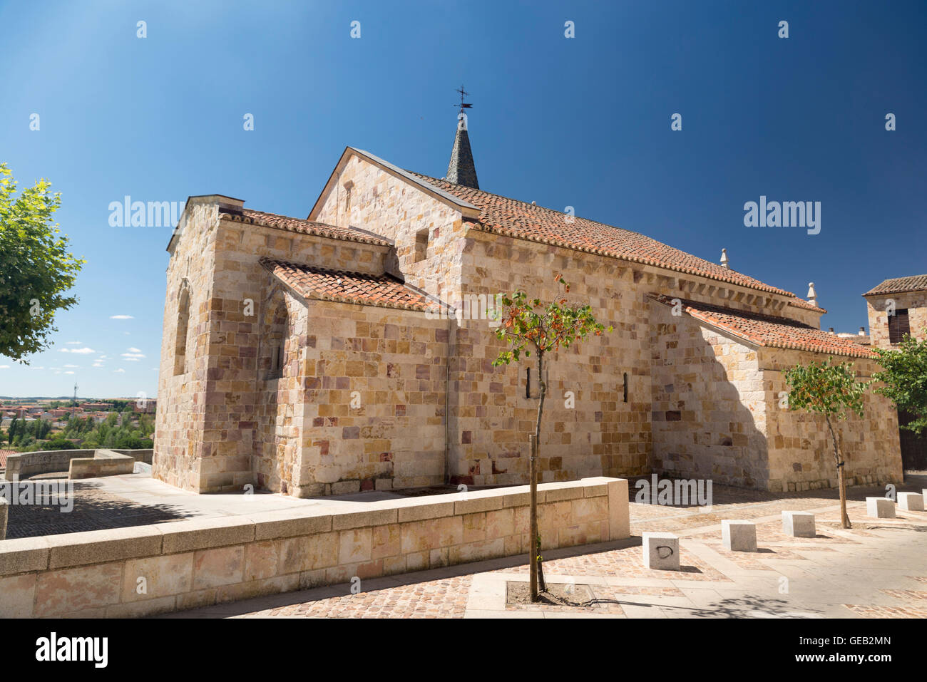 Iglesia de San Cipriano (San Cipriano) en Zamora, España Foto de stock