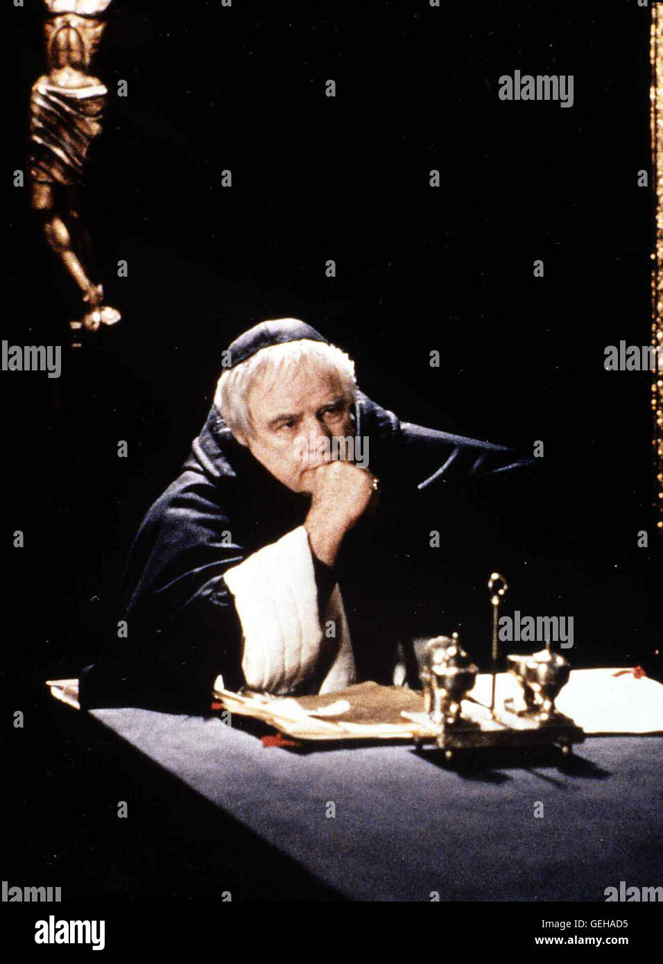 Tomás de Torquemada (Marlon Brando) *** Local Caption *** 1992