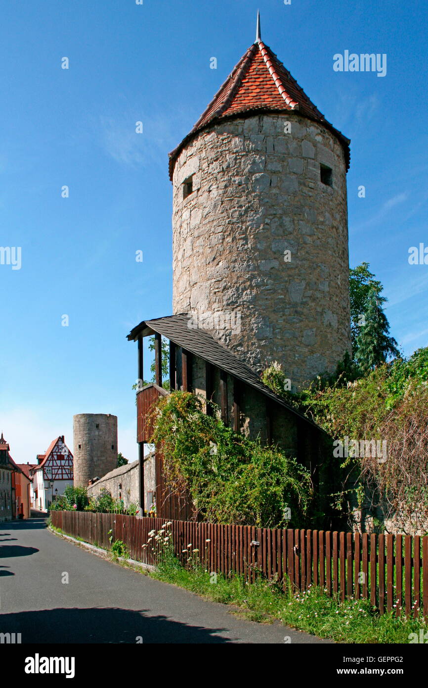 Geografía / viajes, Alemania, Baviera, Eibelstadt, muralla con torres, fortificaciones medievales de la ciudad, Foto de stock