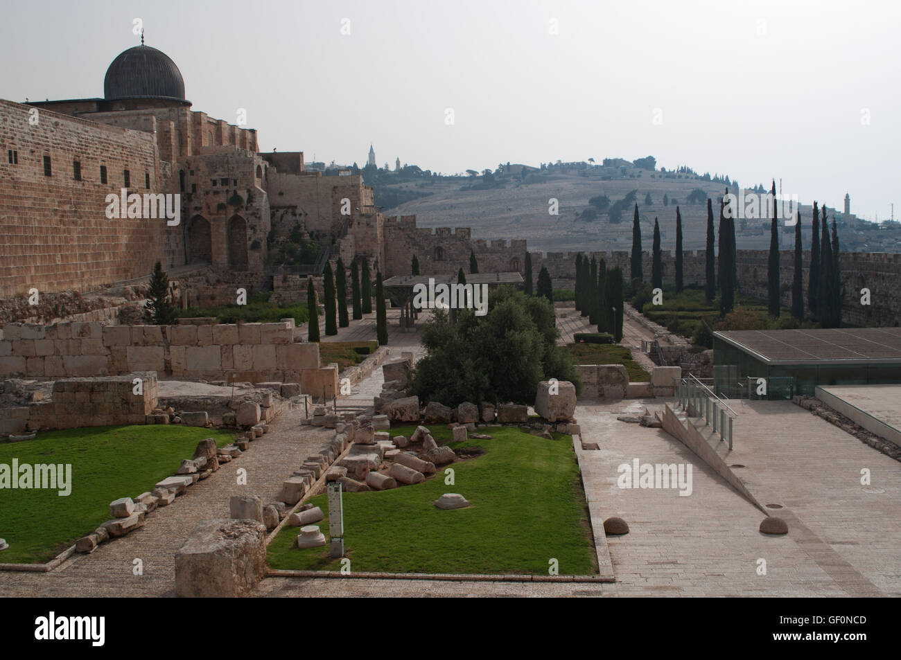 Jerusalén: la Mezquita de Al Aqsa y la zona de las excavaciones arqueológicas en el Monte del Templo Foto de stock