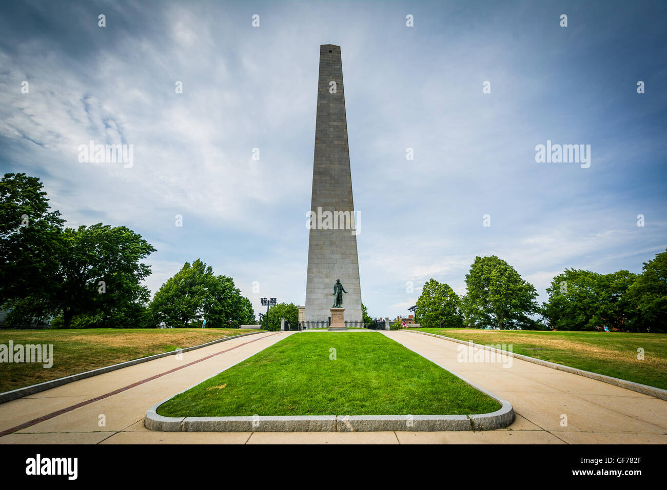 El Bunker hill Monument, en Bunker Hill, en Charlestown, Boston, Massachusetts. Foto de stock