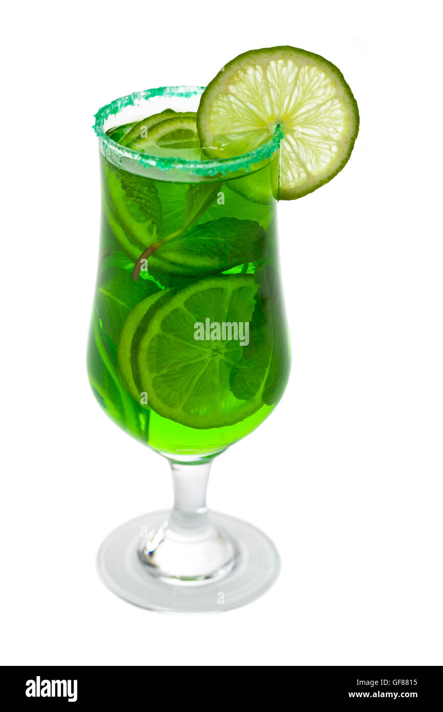 Limón y menta, beber vodka verde Foto de stock