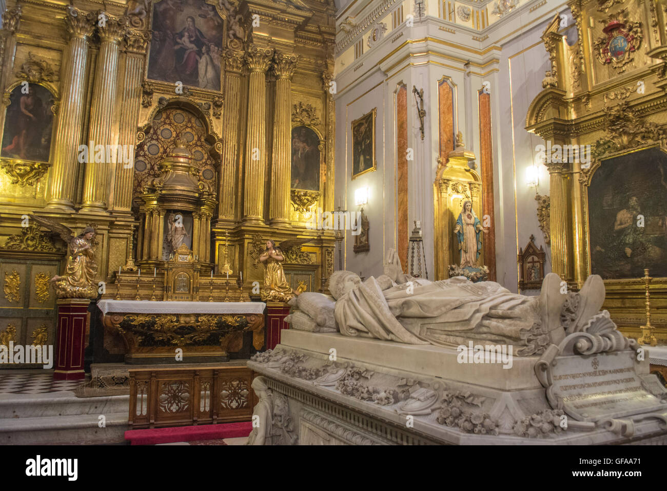 Real colegio de doncellas nobles fotografías e imágenes de alta