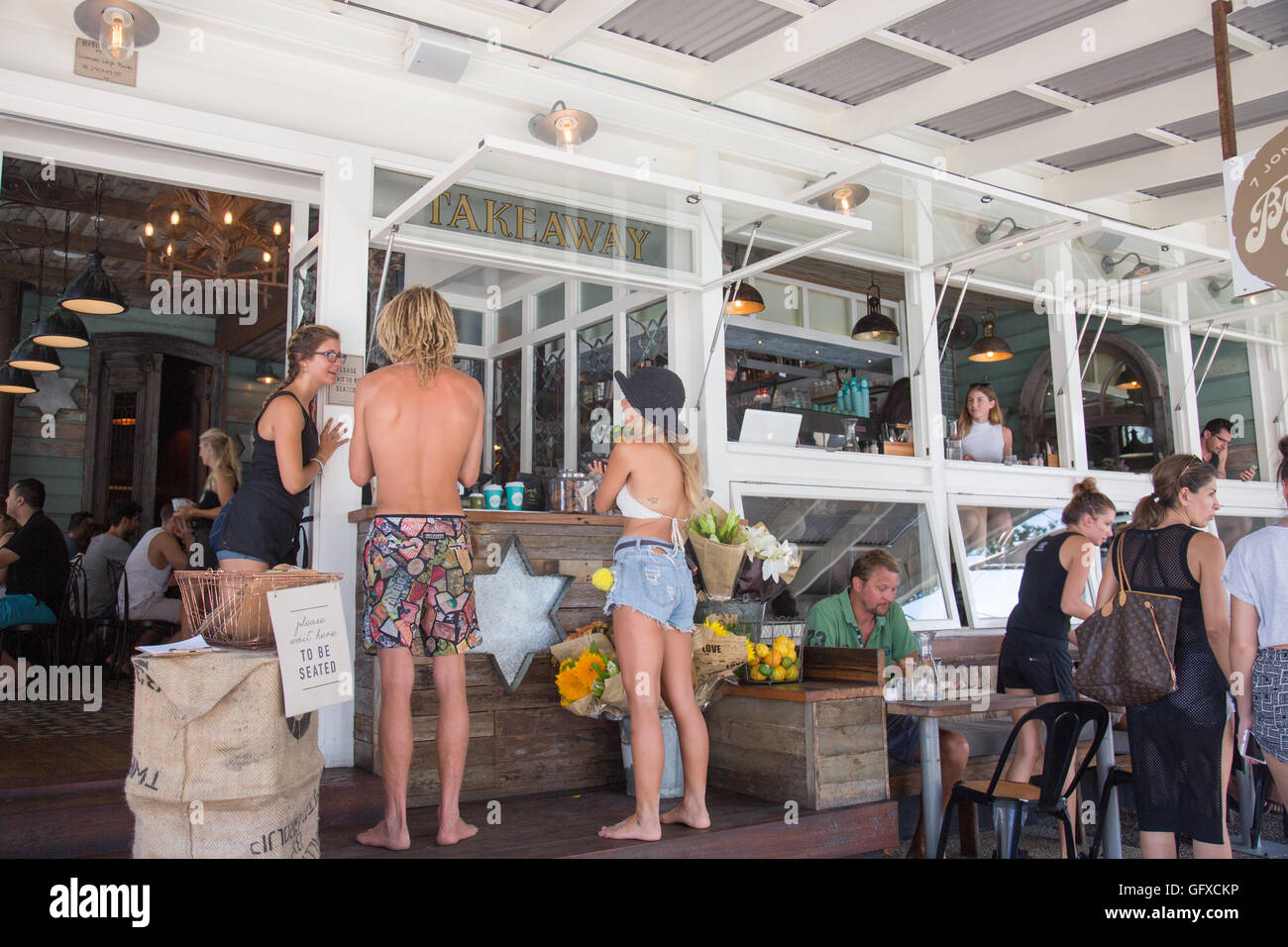 Cafetería byron bay fotografías e imágenes de resolución - Alamy