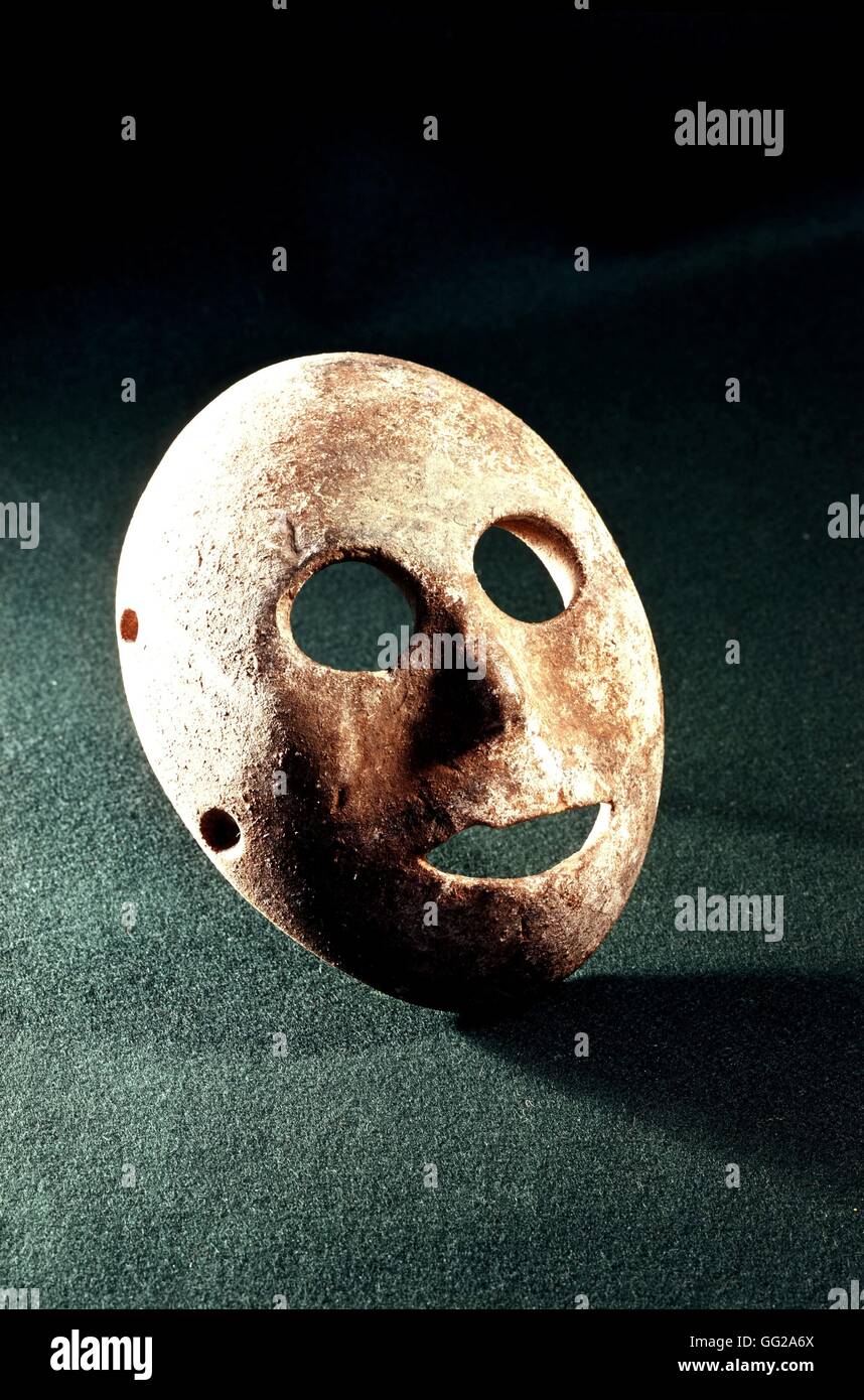 Máscara de piedra encontrado cerca de Hebrón c.16000 A.C. El Judaísmo Israel, Museo Bíblico Foto de stock