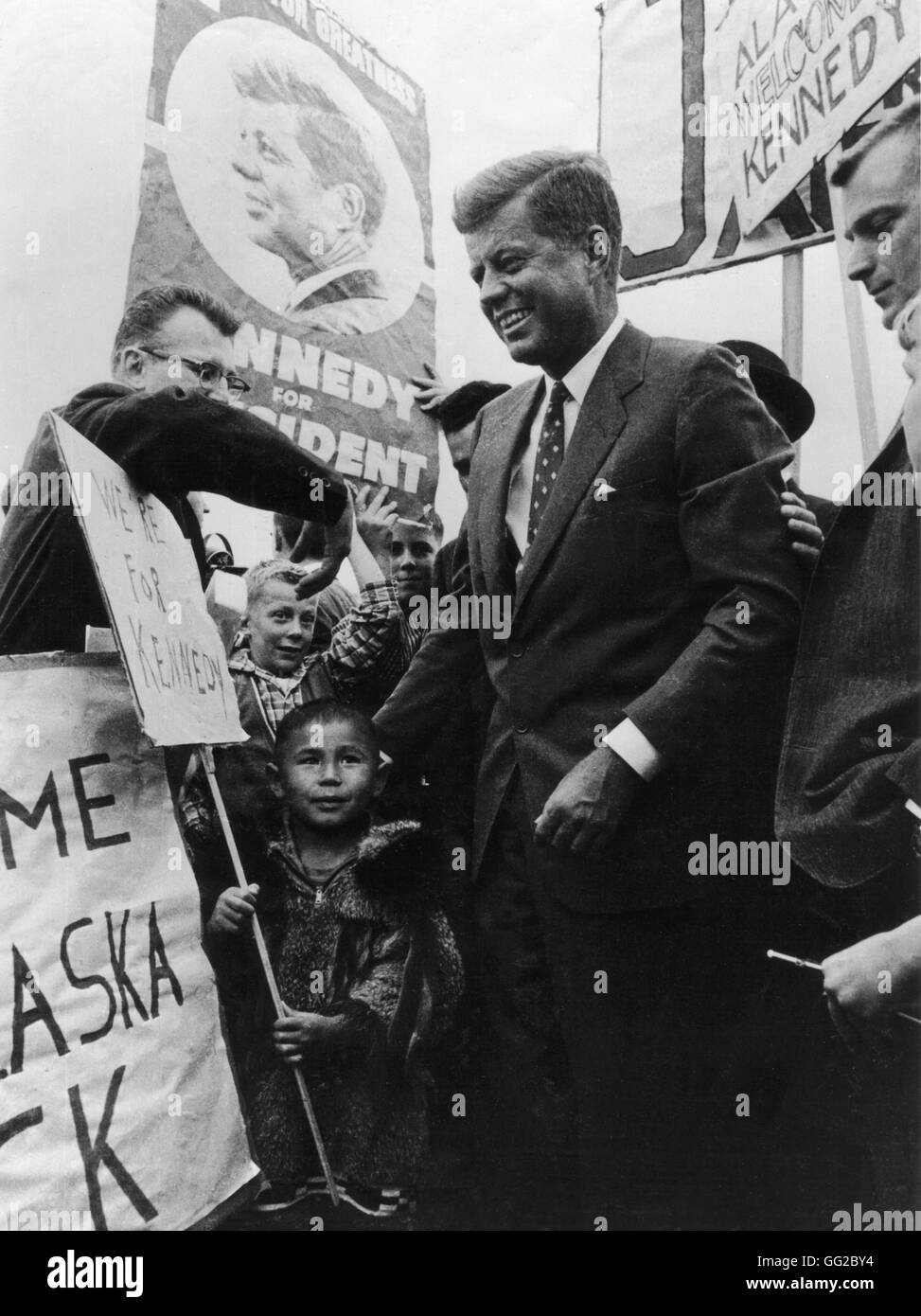 Anchorage, Alaska. John Kennedy, recibiendo una calurosa acogida durante su campaña electoral de 1960 los Archivos Nacionales de Estados Unidos. Washington Foto de stock