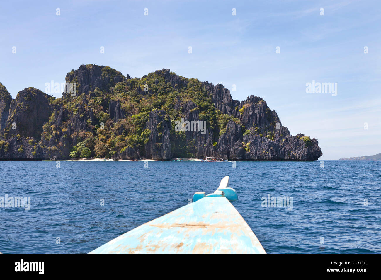 Excursiones en barco en el archipiélago Bacuit cerca de El Nido, isla de Palawan, el Mar del Sur de China, Filipinas, Asia Foto de stock