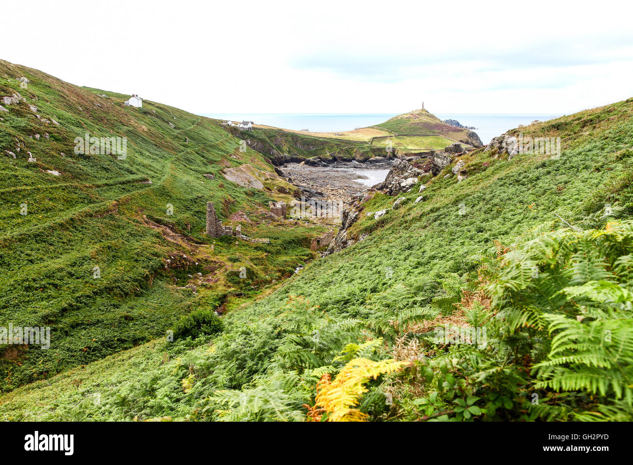 Nancherrow Kenidjack Valley o valle en el fondo de Cornwall Cornwall Inglaterra Foto de stock