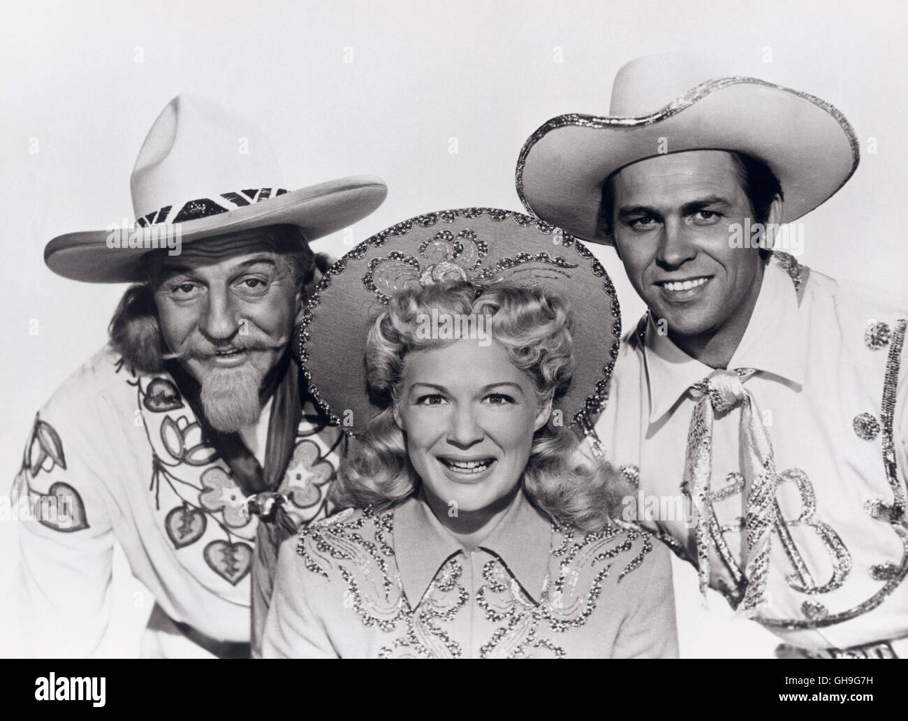 LOUIS CALHERN (Buffalo Bill Cody), Betty Hutton (Annie Oakley), Howard  Quilla (Frank Butler), Film Fernsehen, Literaturverfilmung, occidental,  musical, 50er Regie: George Sidney aka. Annie consigue tu pistola  Fotografía de stock - Alamy