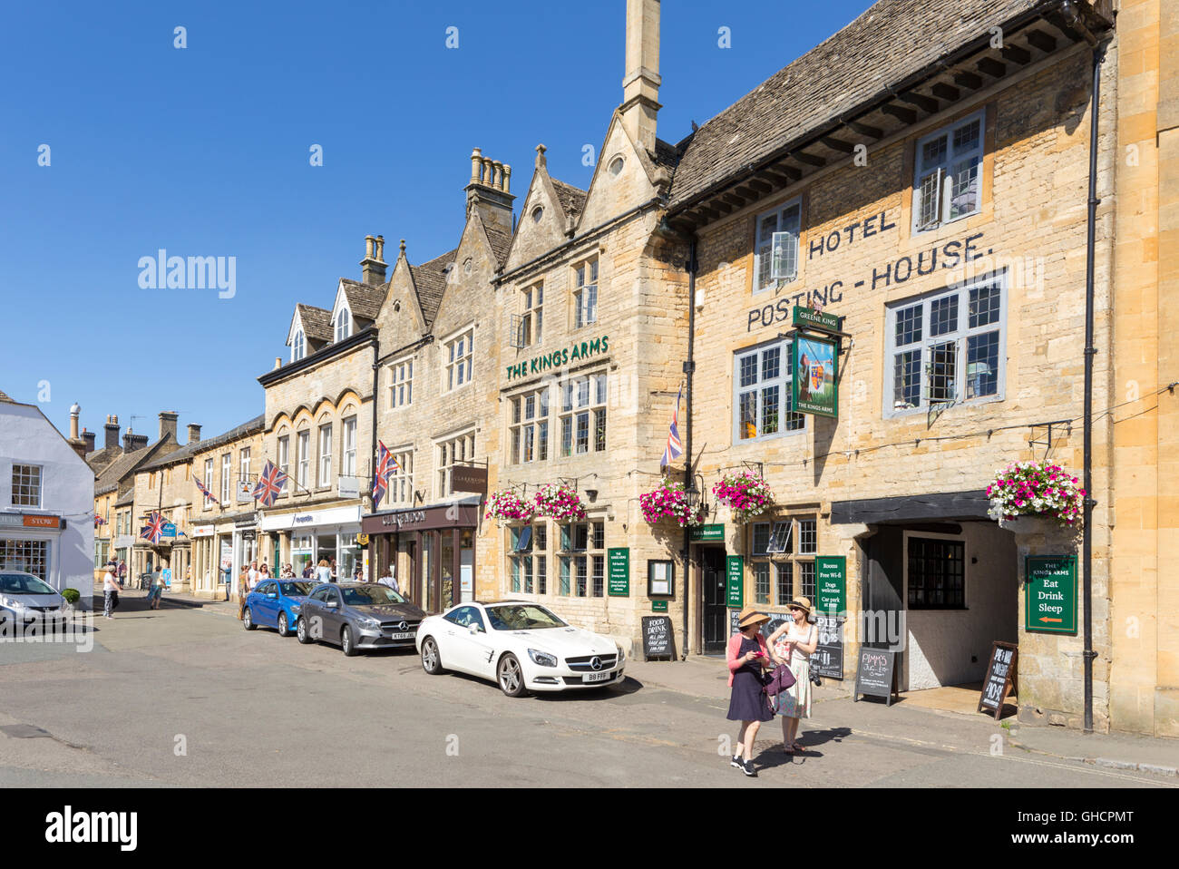 Stow-on-the-Wold market square, los Cotswolds, Gloucestershire, Inglaterra, Reino Unido. Foto de stock