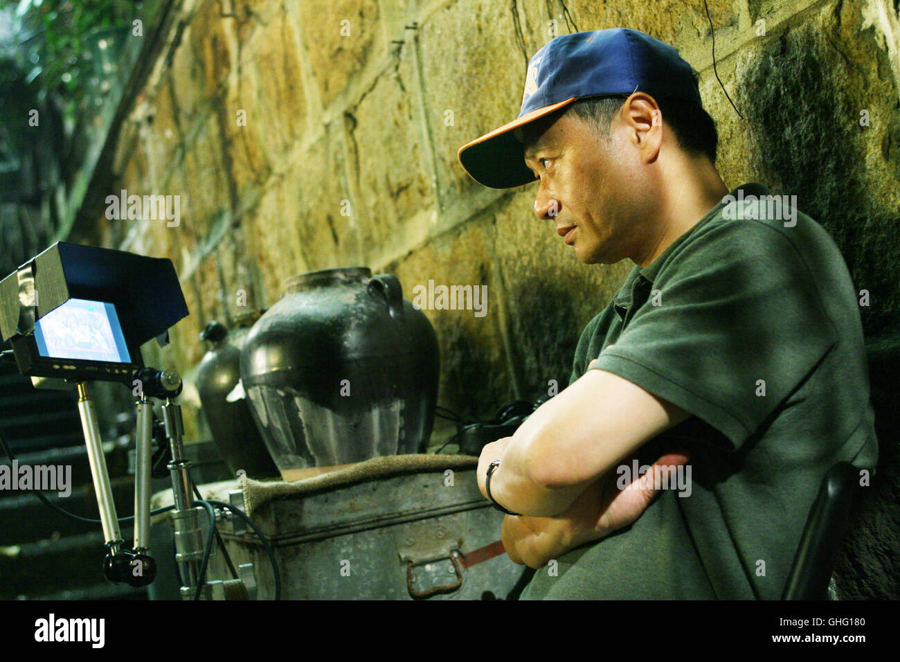 Gefahr und Begierde / director Ang Lee sobre el conjunto. Regie: Ang Lee aka. Lust, Caution / SE, Jie Foto de stock