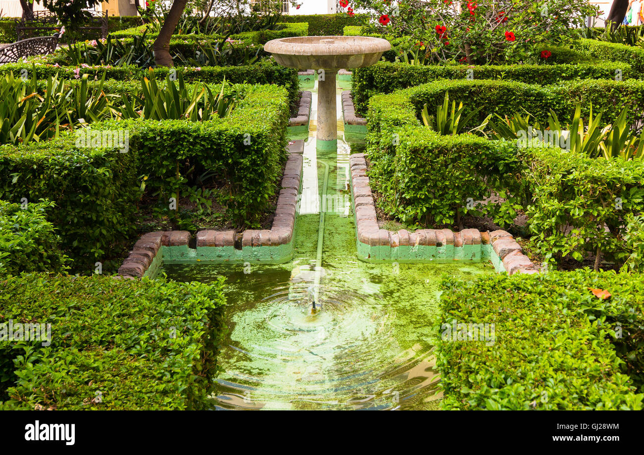 Los jardines de la Catedral de Málaga, España Foto de stock