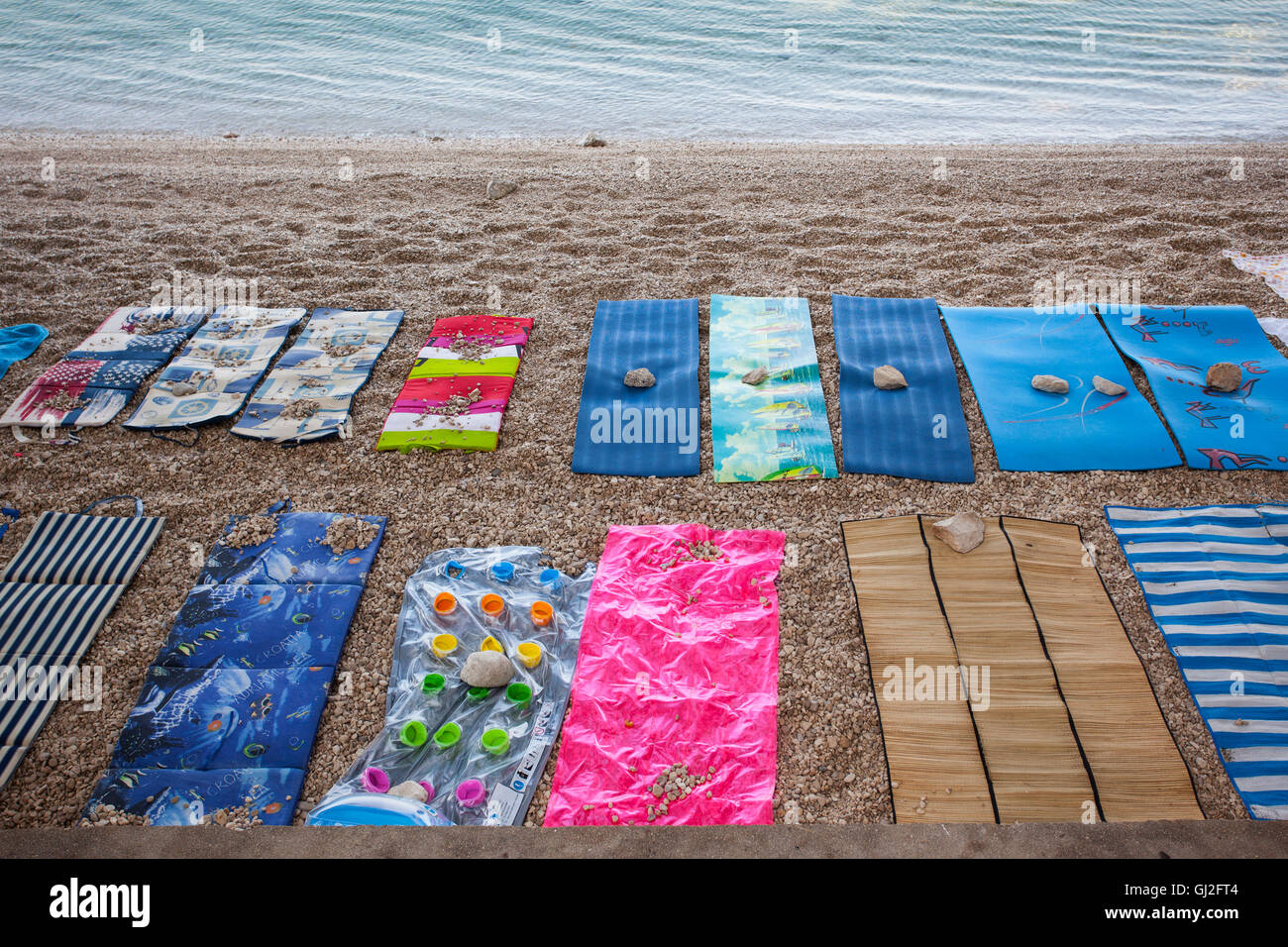 Toallas de playa fotografías e imágenes de alta resolución - Alamy