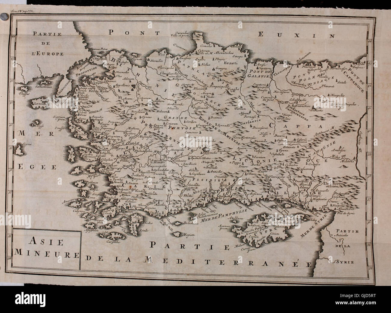 Histoire universelle depuis le comienzo du monde jusqu'à présent (1742) Foto de stock