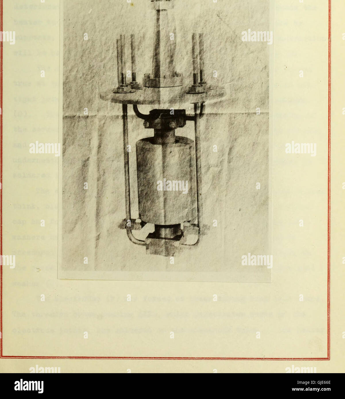 La instalación de un horno de vacío eléctrica Arsem - y la determinación de puntos de fusión de las escorias desoxidante (1920) Foto de stock