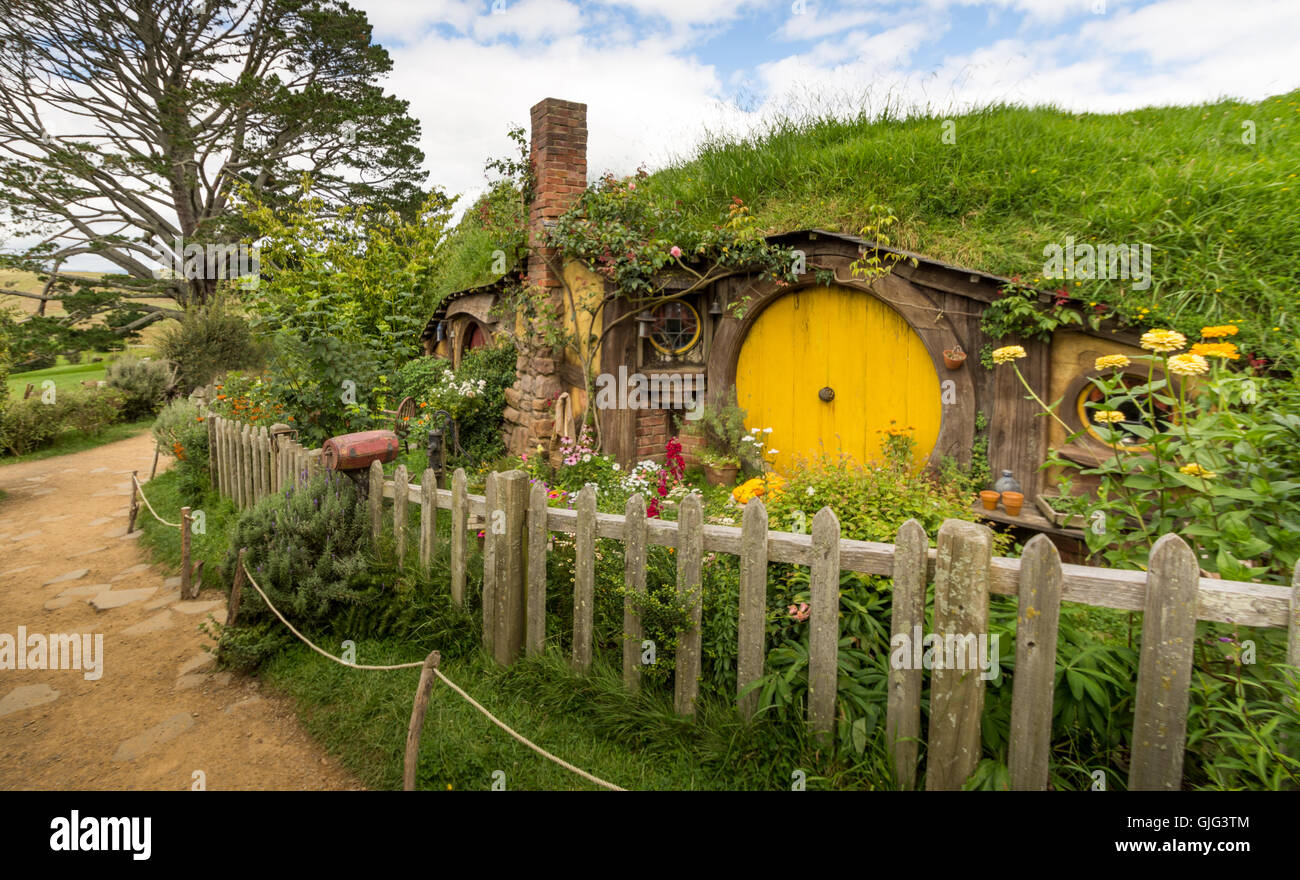 Casa de HOBBITON película El Hobbit y el SEÑOR DE LOS ANILLOS 2016 en febrero 04, 2016 en Matamata, Nueva Zelanda 2016 Foto de stock