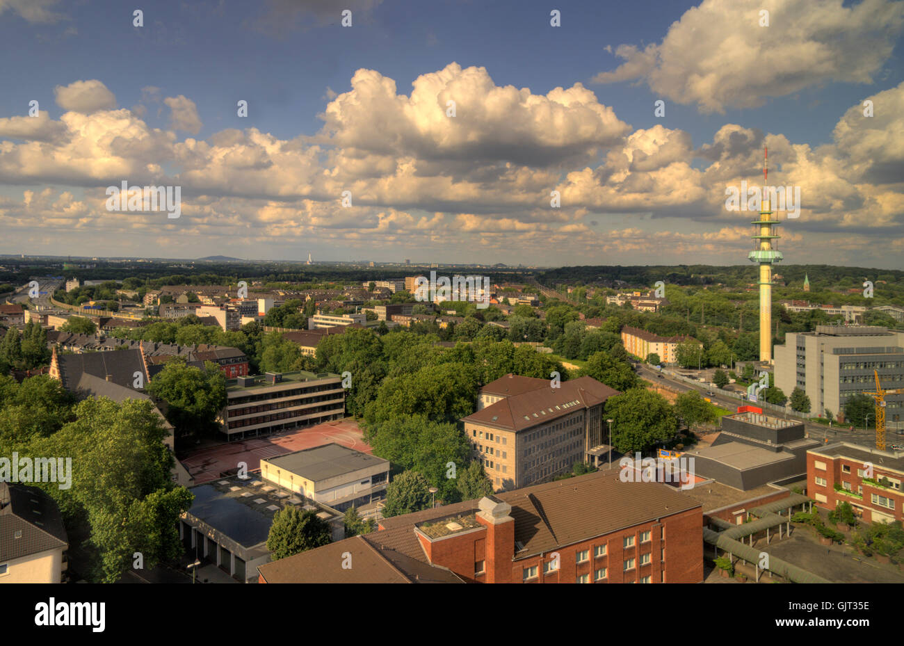 La perspectiva aérea de la ciudad de la torre Foto de stock