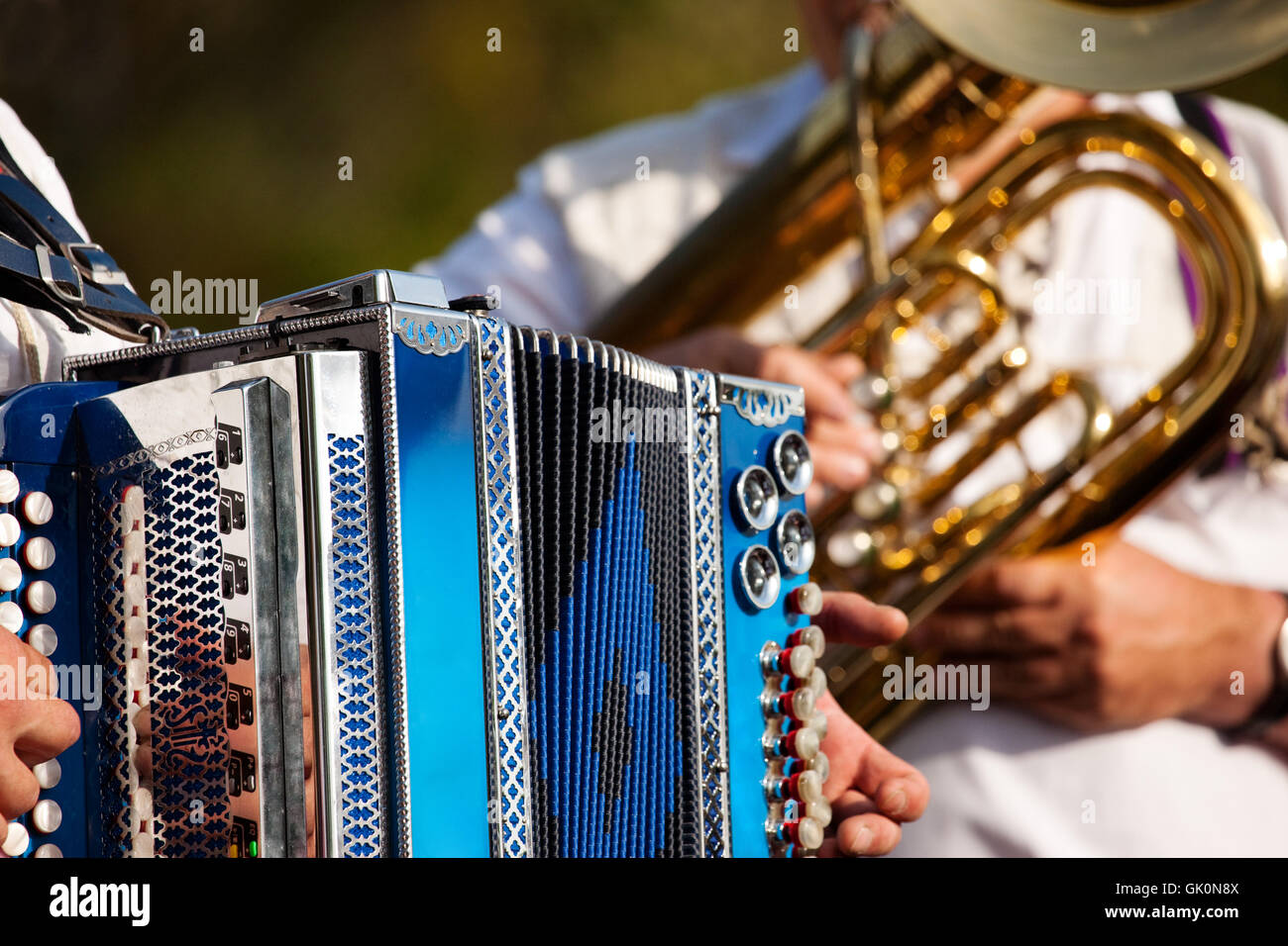 Musica acordeón fotografías e imágenes de alta resolución - Página 6 - Alamy