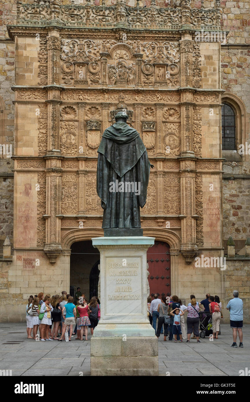 Exterior de la Universidad de Salamanca, la universidad más antigua de España. Europa Foto de stock
