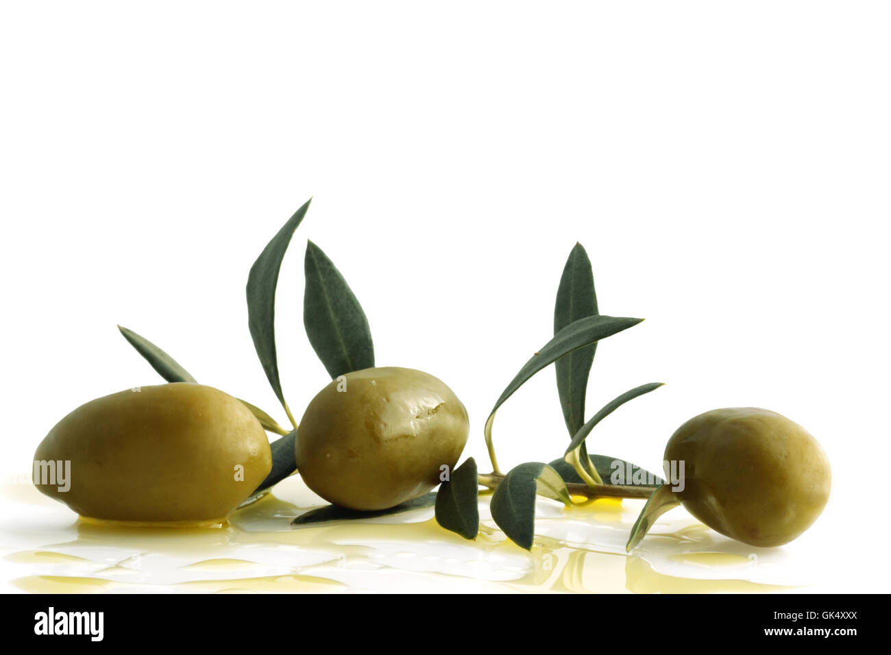 Hojas de oliva Aceite de oliva Foto de stock