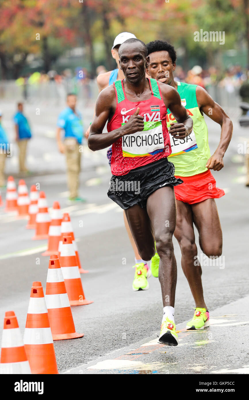 Rio De Janeiro Rj 21 08 2016 Atletismo Rio 2016 Eliud Kipchoge Ken Durante El Maraton De Atletismo Juegos Olimpicos Rio 2016 En Flamengo Foto Fernanda Paradizo Fotoarena Fotografia De Stock Alamy