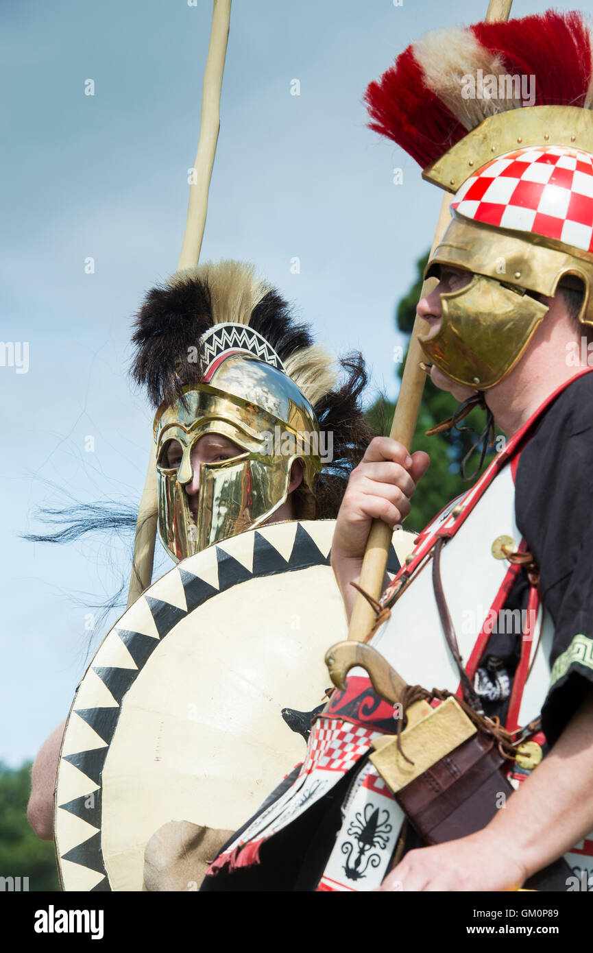 Hoplita. Los antiguos soldados griegos en una recreación. UK Fotografía de  stock - Alamy