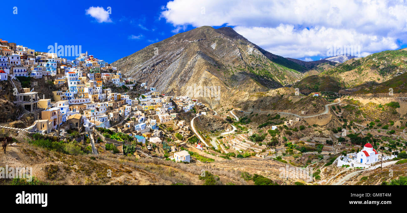 Vista panorámica del impresionante Mountain Village Olimbos en isla de Karpathos, Grecia Foto de stock
