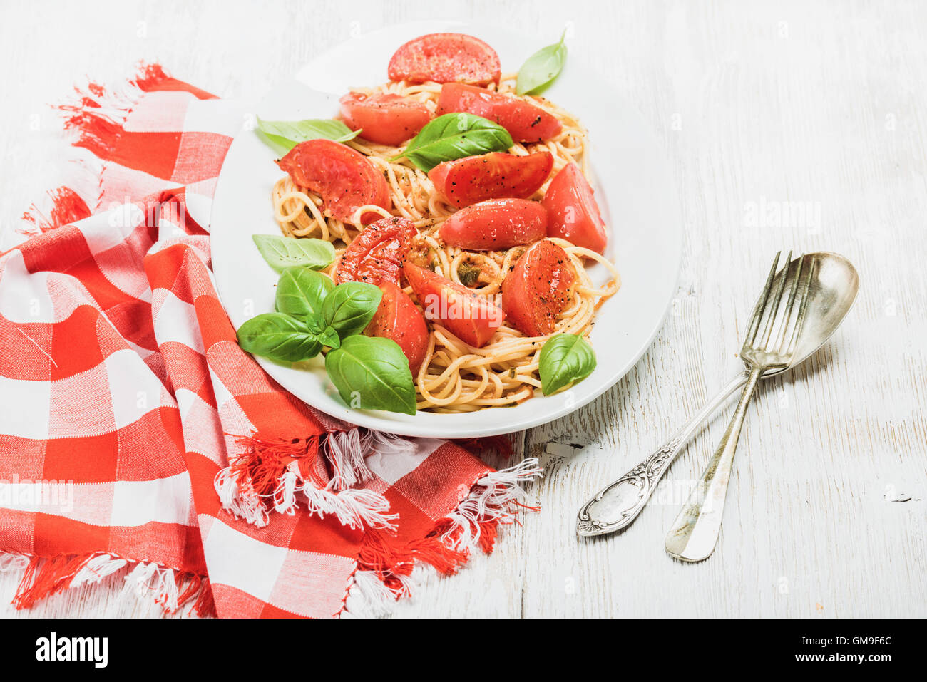 Tomate Espagueti Fotos e Imágenes de stock Alamy