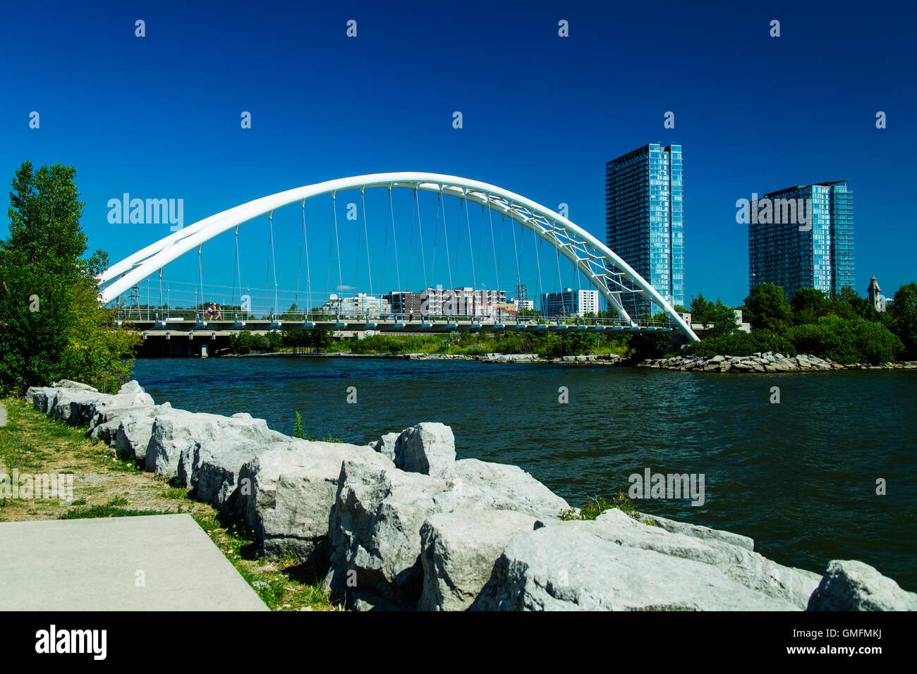 Humber del arco del puente de la Bahía de Toronto, Ontario, Canadá Foto de stock