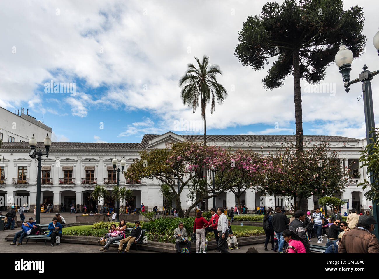 La Plaza Independencia (Plaza de la Independencia). Quito, Ecuador. Foto de stock