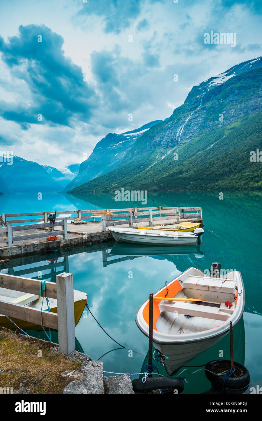 Hermosa naturaleza noruega paisaje natural. Foto de stock