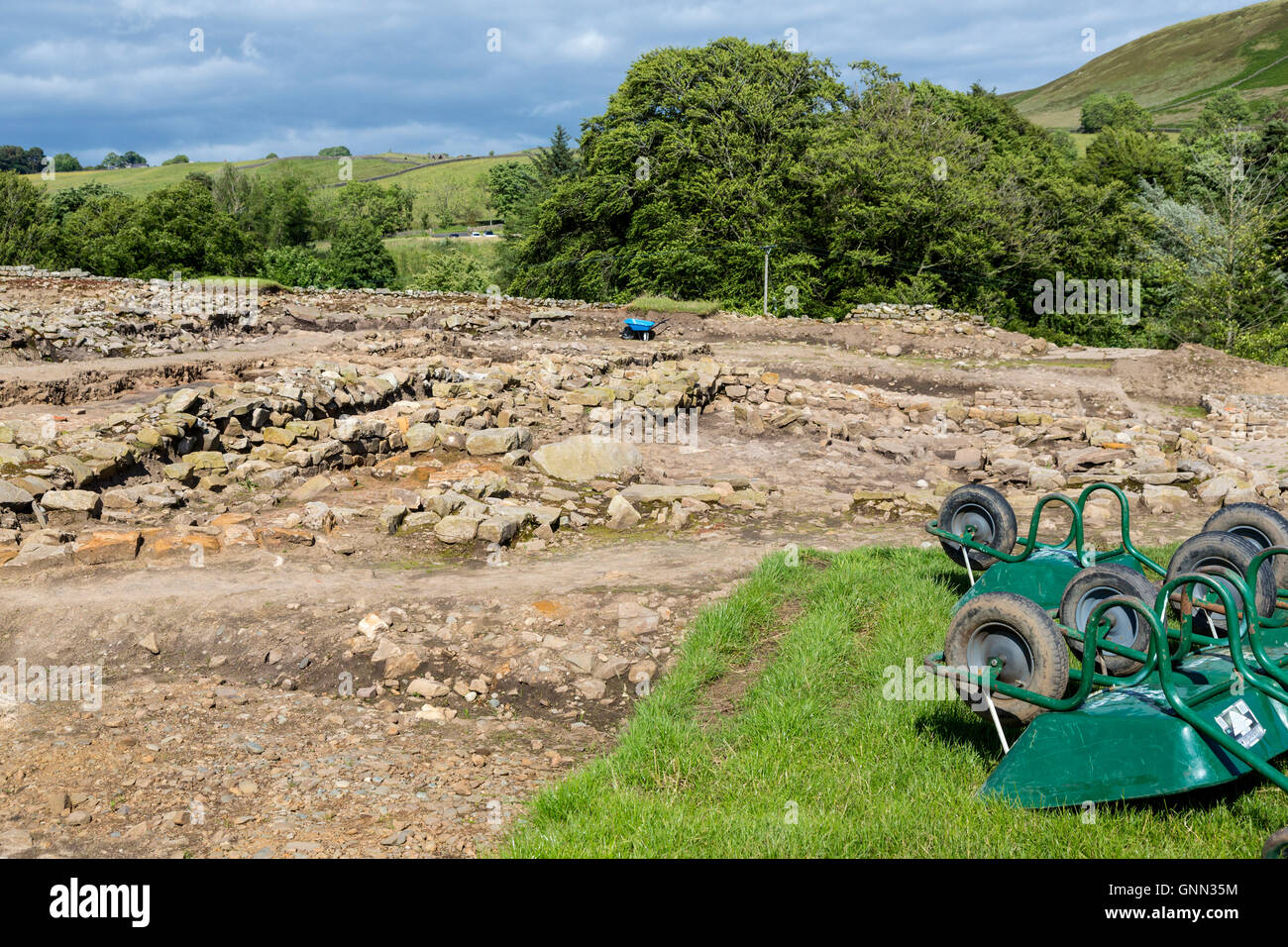 En Northumberland, Inglaterra, Reino Unido. Vindolanda fortaleza romana, las excavaciones actuales en curso. Foto de stock