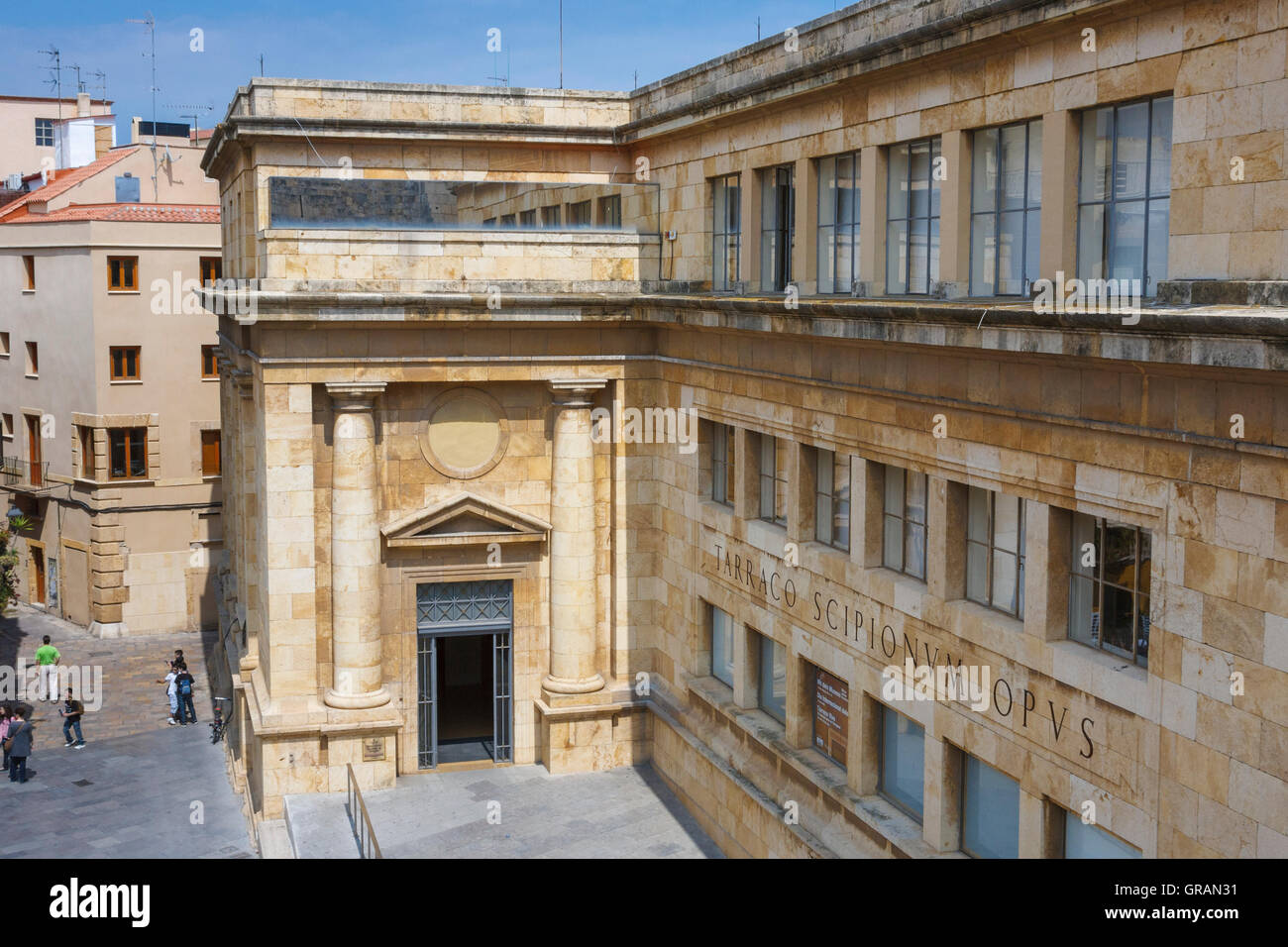 Entrada al Museo Nacional Arqueológico de Tarragona (Catalán: Museu Nacional Arqueològic de Tarragona, MNAT), Tarragona Foto de stock
