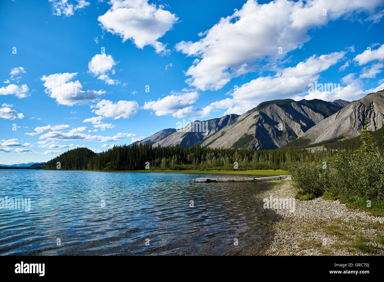 Blue Mountain Lake Foto de stock