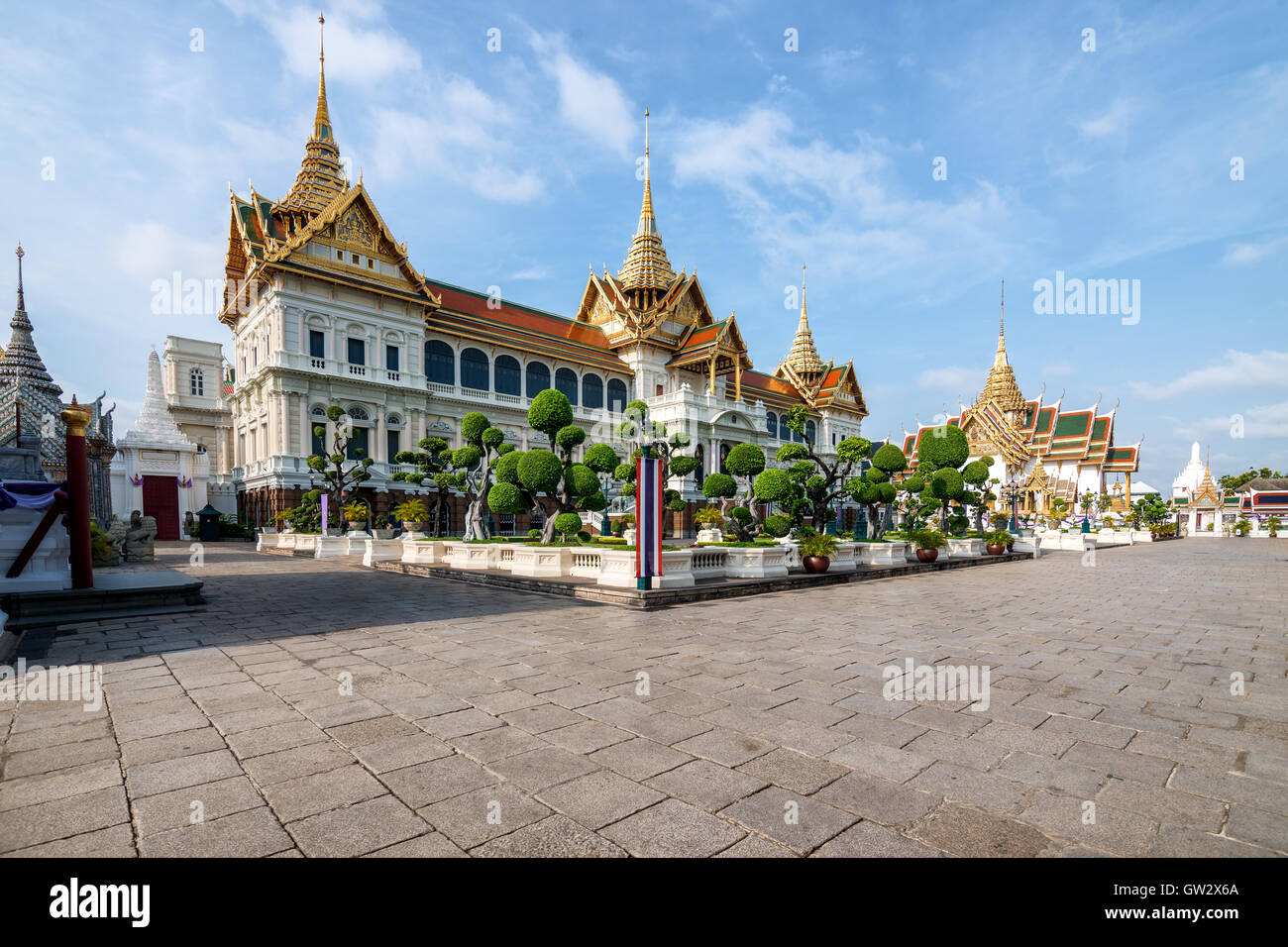 Tailandia Royal Grand Palace con bonito cielo en Bangkok, Tailandia. Foto de stock