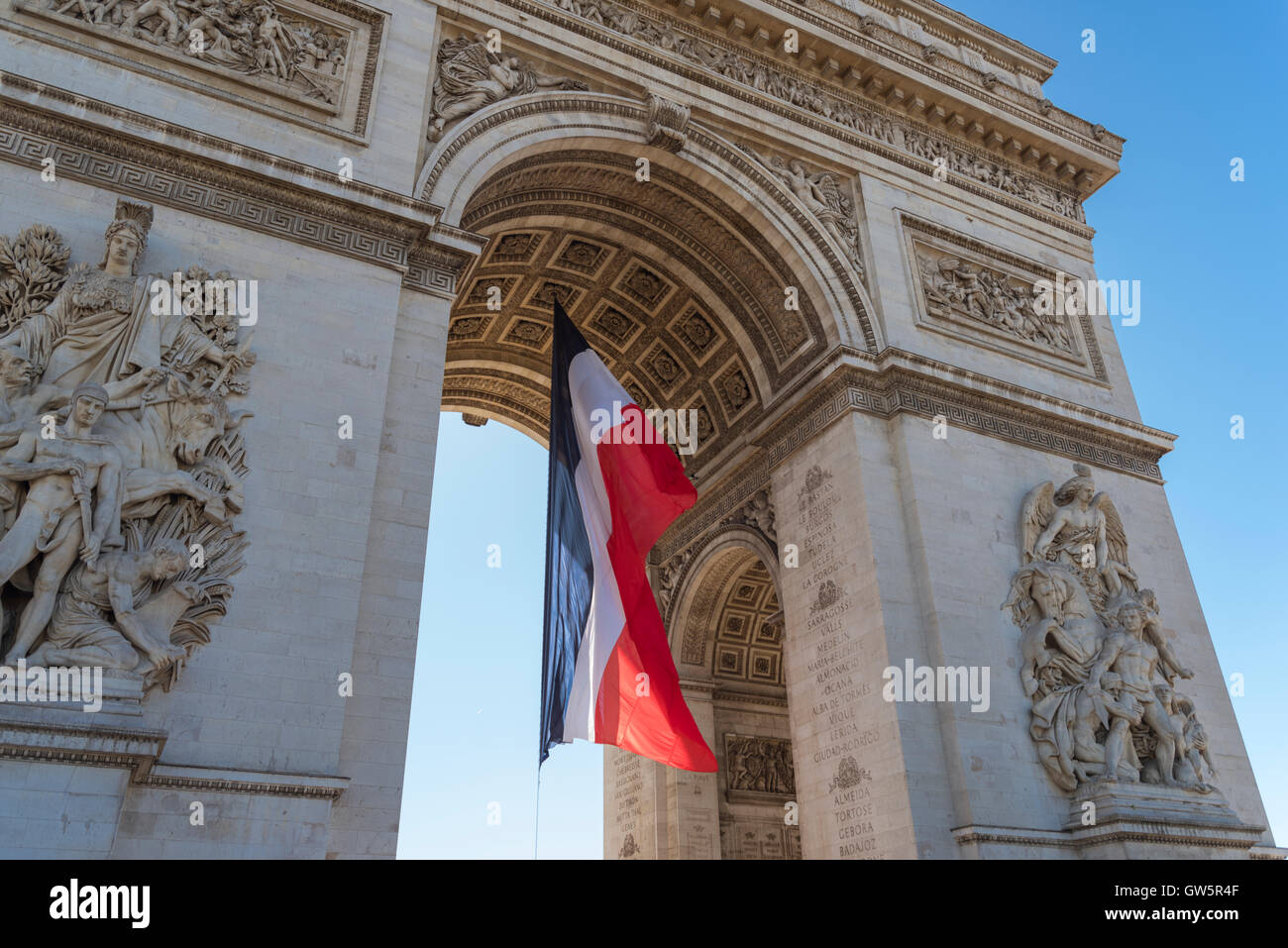 Arco de Triunfo de l'Étoile en la Place Charles de Gaulle, París, Francia Foto de stock