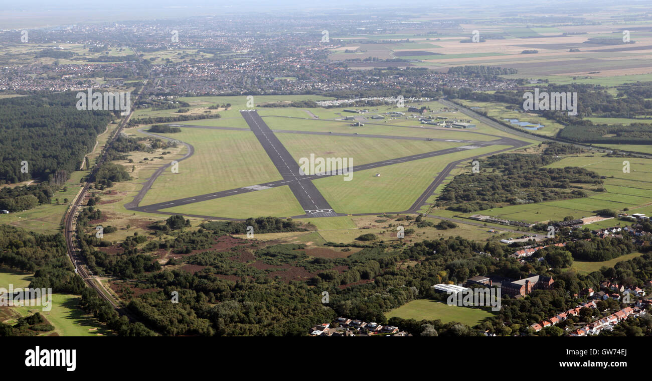 Vista aérea de la RAF cerca del aeródromo Woodvale Formby, Lancashire, UK Foto de stock