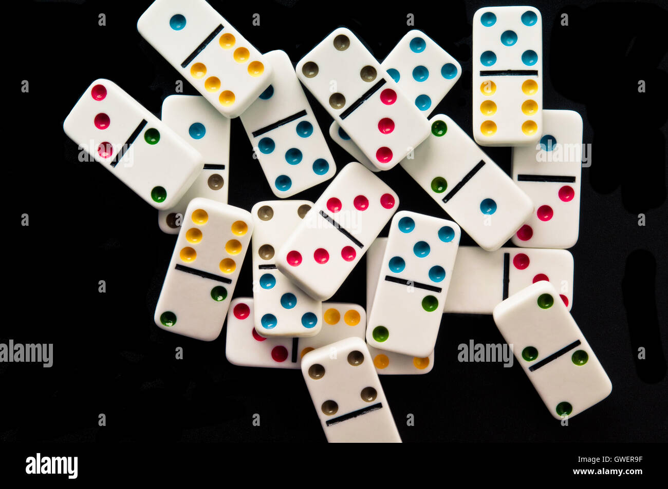 fichas de dominó Fotografía de stock - Alamy