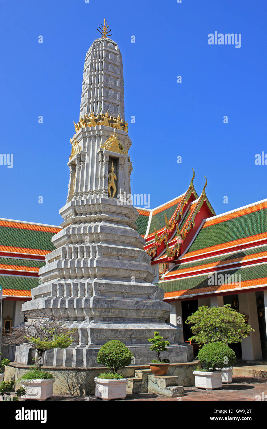 Stupa de Wat Phra Chetuphon, Bangkok, Tailandia Foto de stock