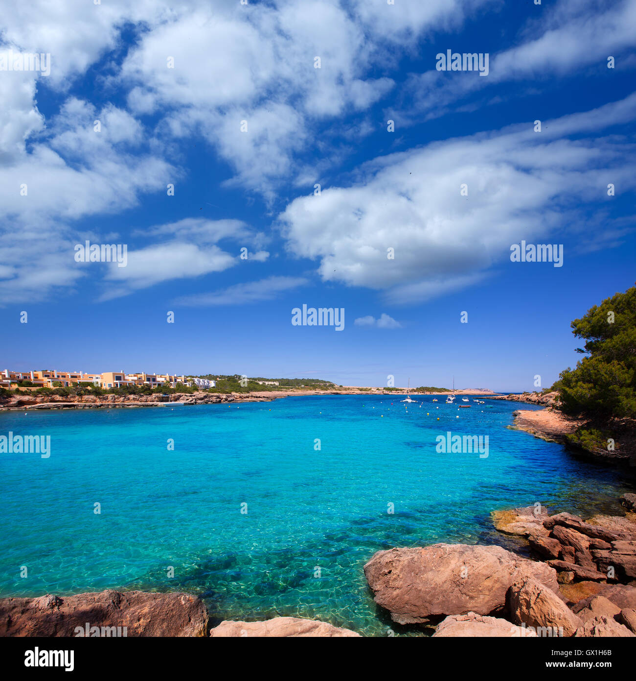 Port des torrent fotografías e imágenes de alta resolución - Alamy